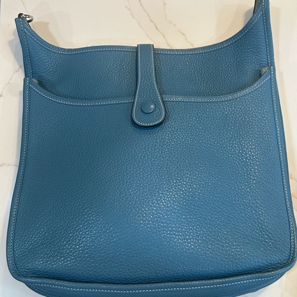 Hermes Evelyne GM III in Blue Jean Clemence with palladium hardware - Picture 11 of 16